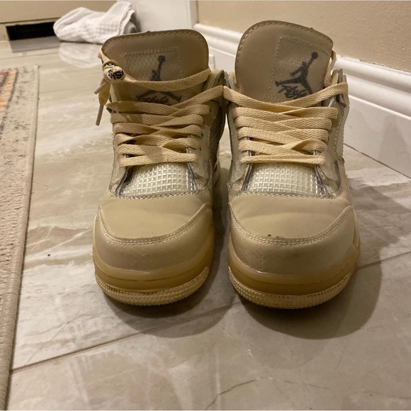 NIKE AIR JORDAN x OFF-WHITE SNEAKERS!! - Picture 2 of 5
